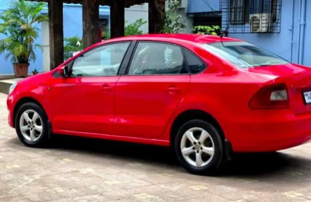 Skoda Rapid Ambition Plus 1.6 TDI CR 2013