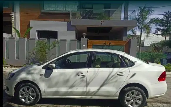 Volkswagen Vento Comfortline Diesel 2013