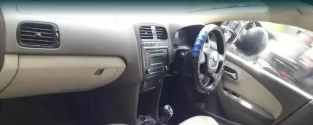 Skoda Rapid ELEGANCE 1.6 TDI MT 2012