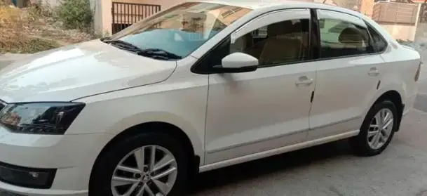 Skoda Rapid TSI Ambition 1.0 BS6 2020