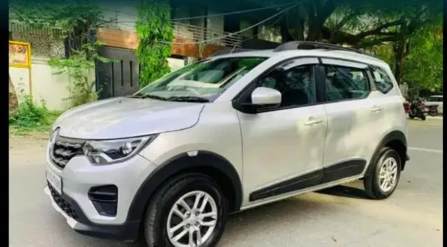Renault Triber RXT 2019