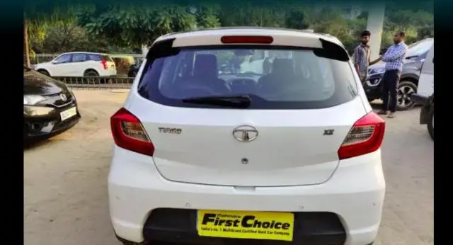 Tata Tiago Revotron XZ 2018