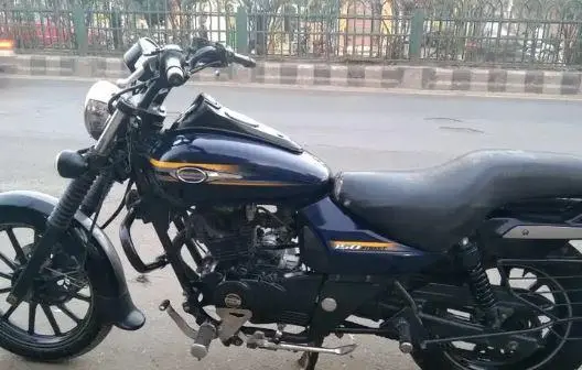 Bajaj Avenger Street 150 2016