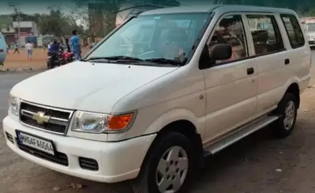 Chevrolet Tavera Neo 3 LS- 10 STR BS-III 2011