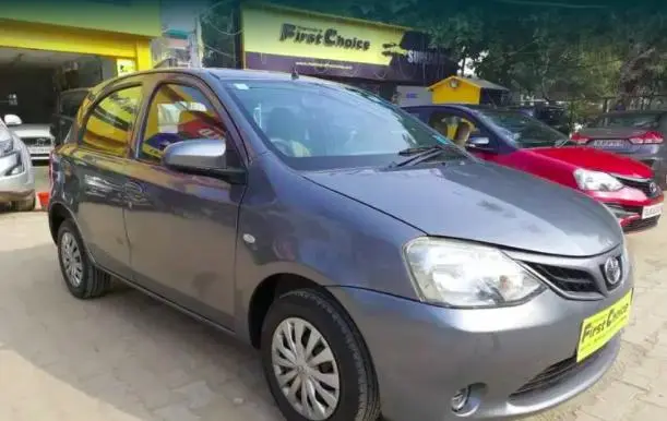 Toyota Etios Liva G 2015