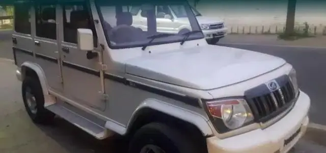 Mahindra Bolero SLX 2012