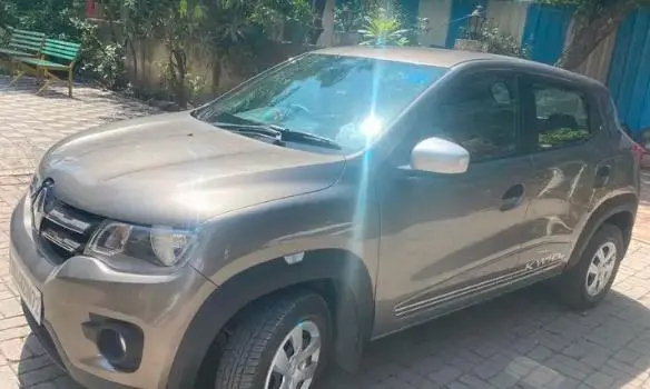 Renault KWID 1.0 RXT AMT Opt 2020