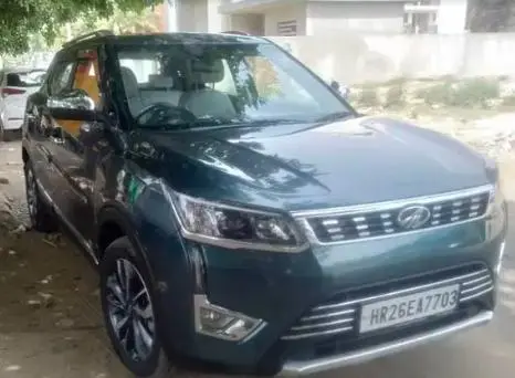 Mahindra XUV300 W8 AMT (O) DIESEL 2019
