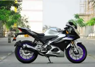 Yamaha YZF-R15 V4 M 2021