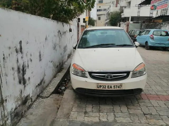 Tata Indigo eCS LX 2012