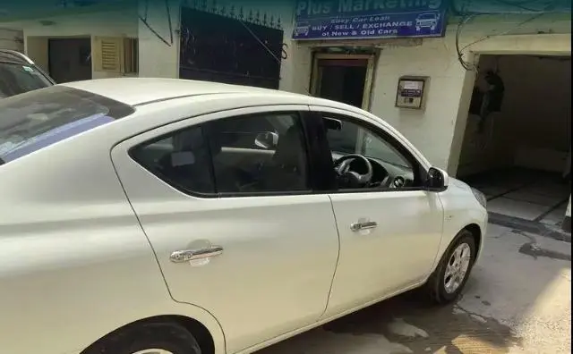 Renault Scala RXL PETROL 2013