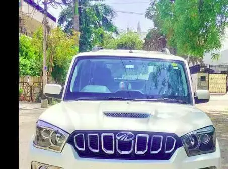 Mahindra Scorpio S7 140 2WD 7 SEATER 2020