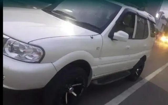 Tata Safari 4X2 VX DICOR BS III 2009