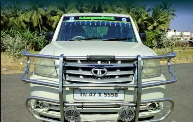 Tata Sumo Grande EX 2011