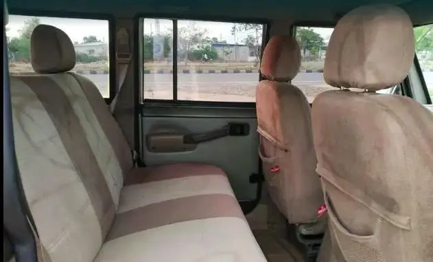 Mahindra Bolero SLX 2010