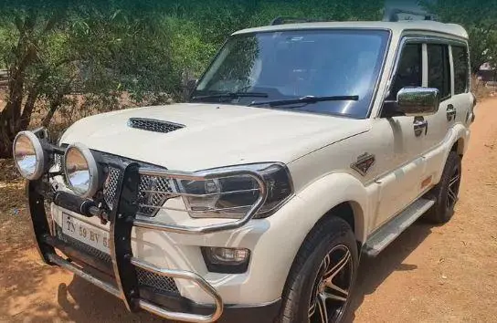 Mahindra Scorpio S4 2014