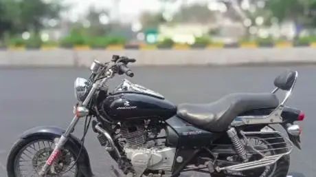 Bajaj Avenger 220cc 2010