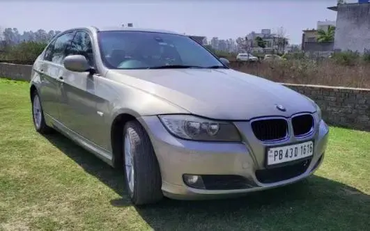 BMW 3 Series 320 D HIGHLINE 2011