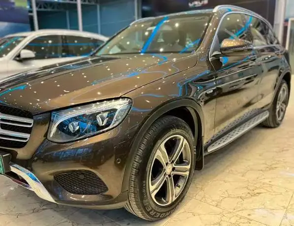 Mercedes-Benz GLC Celebration Edition Diesel 2017