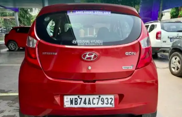 Hyundai Eon Magna 2013