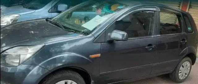 Ford Figo ZXI DURATEC 1.2 2012