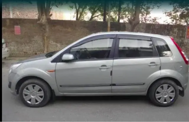 Ford Figo 1.4 TDCI TITANIUM 2014
