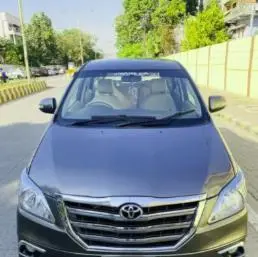 Toyota Innova 2.5 GX 8 STR BS IV 2013