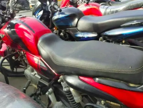 Bajaj V15 150cc 2018