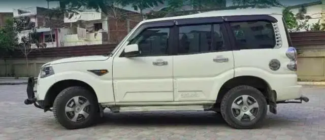 Mahindra Scorpio S2 2017