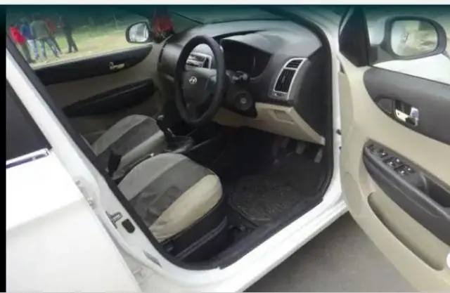 Hyundai i20 Magna 1.2 2012