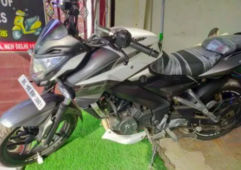 Bajaj Pulsar NS200 2019