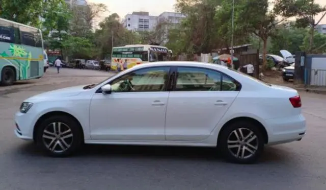 Volkswagen Jetta 2.0L TDI Comfortline 2015