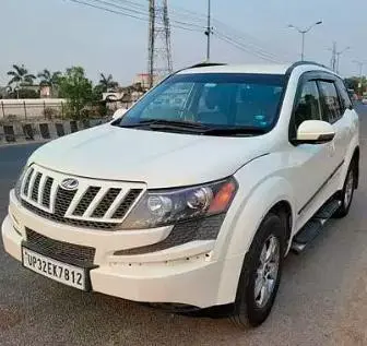 Mahindra XUV500 W8 AWD 2012
