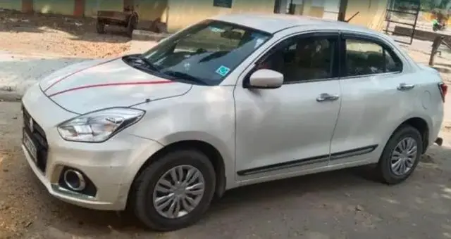Maruti Suzuki Dzire VXi 2021