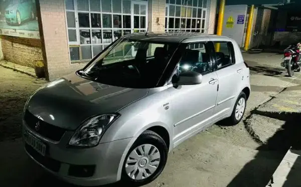 Maruti Suzuki Swift DZire VDi 2010