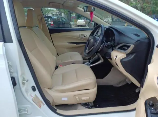 Toyota Yaris VX AT 2018