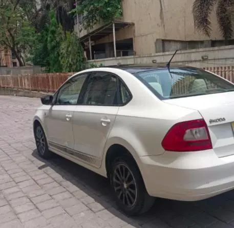 Skoda Rapid 1.6 MPI AT ELEGANCE 2014