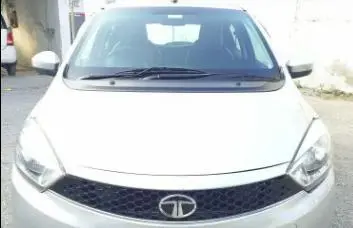 Tata Tiago Revotorq XZ 2016