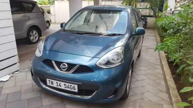 Nissan Micra XV CVT 2014