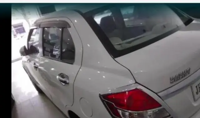 Maruti Suzuki Swift DZire VDi 2015