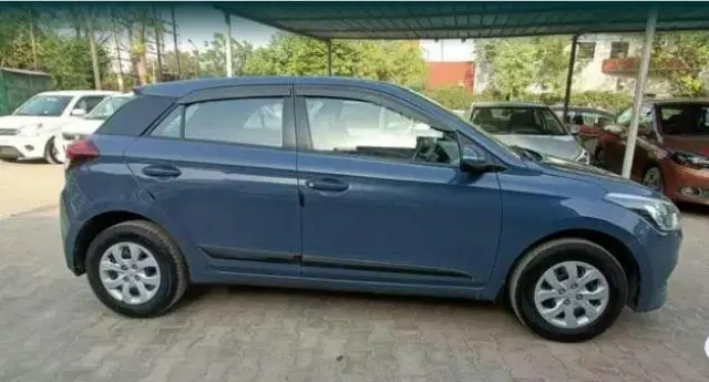 Hyundai i20 Sportz 1.2 2014