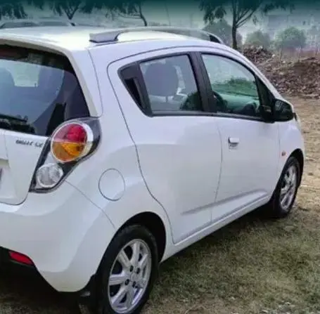 Chevrolet Beat LS Petrol 2010