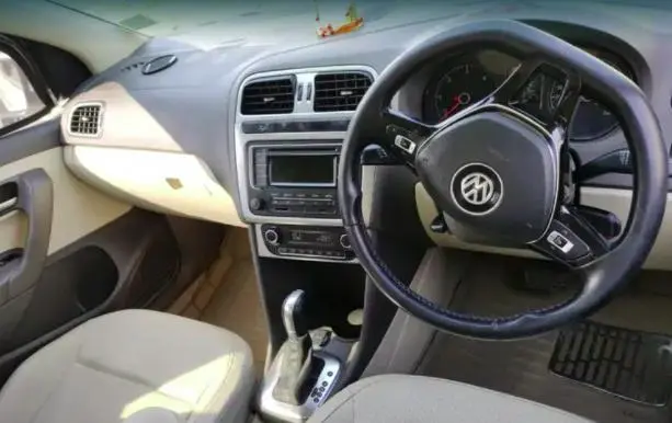 Volkswagen Vento 1.5 TDI Highline AT 2015