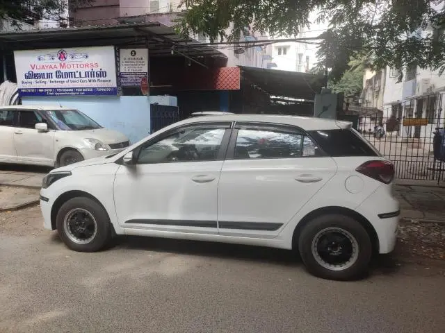Hyundai Elite i20 Sportz 1.4 CRDi 2017