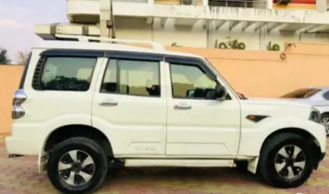 Mahindra Scorpio S2 2015