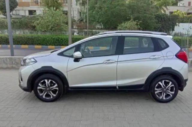 Honda WR-V VX Petrol 2017