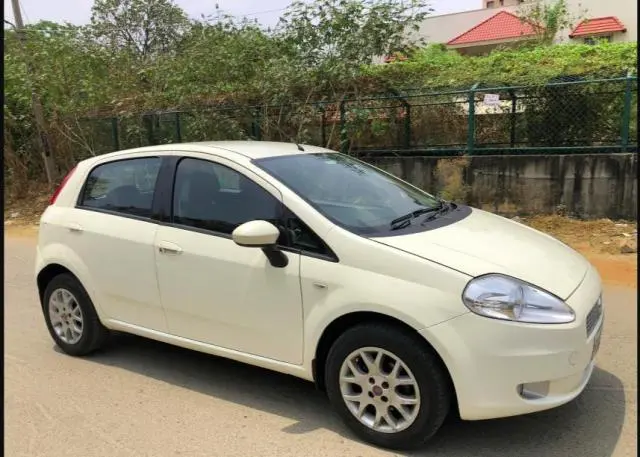 Fiat Punto Emotion 1.4 2010