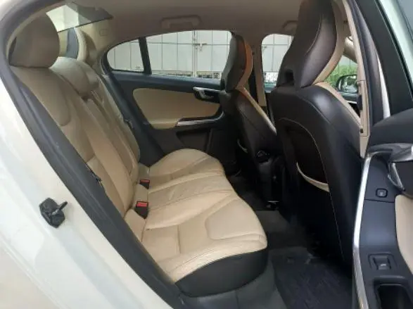 Volvo XC60 D3 2012