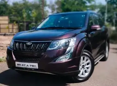 Mahindra XUV500 W8 4WD 2015