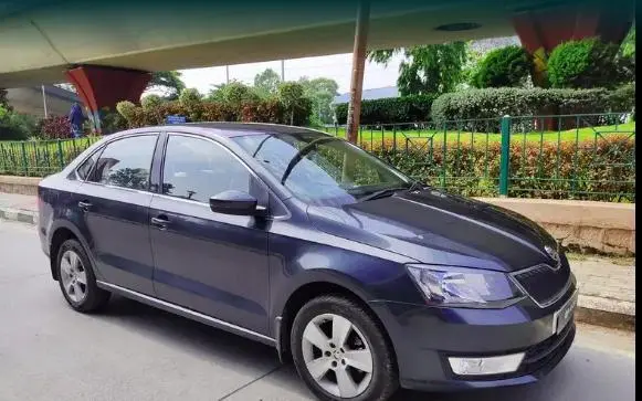 Skoda Rapid 1.6 MPI AMBITION 2017